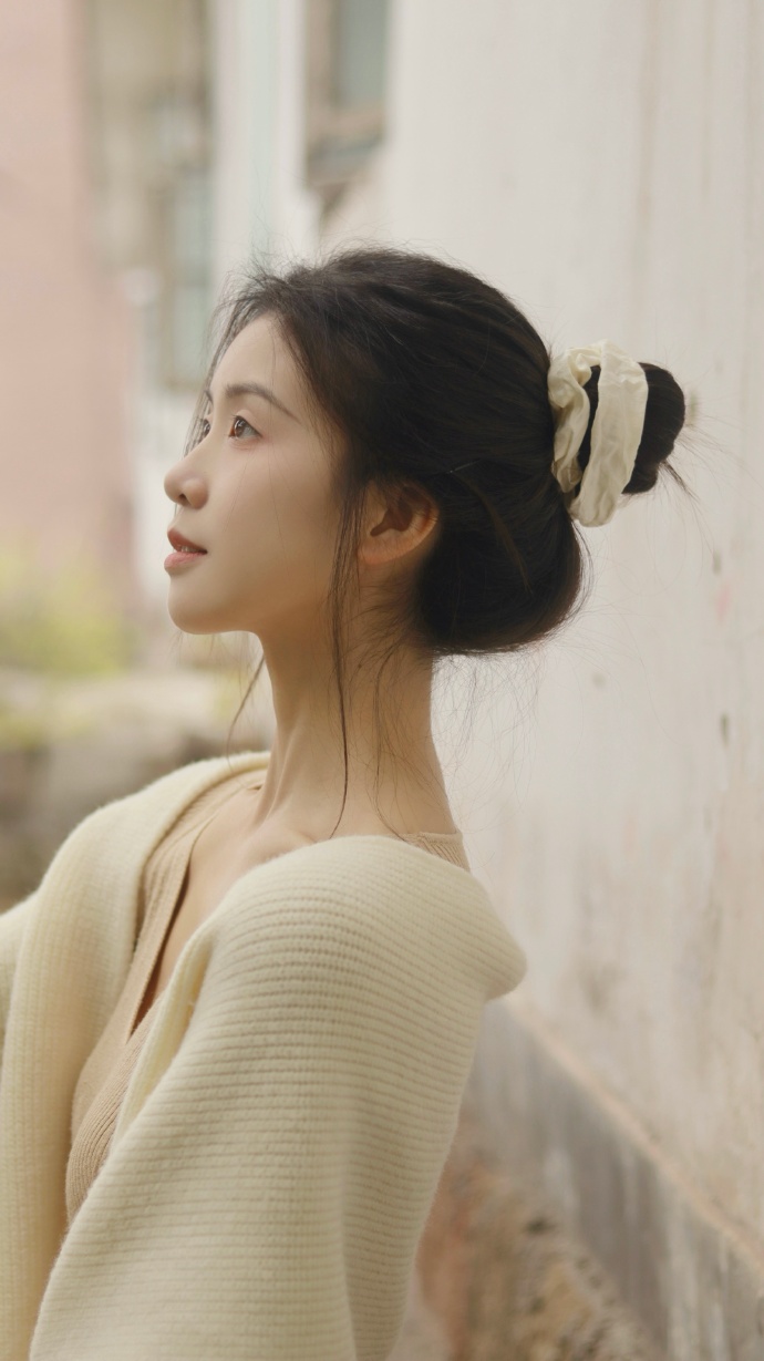 1分钟前___250名{跨境裸}{聊敲}诈电诈嫌犯移交我国