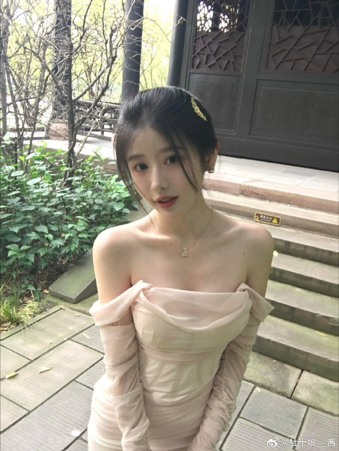 全过程==郑栅洁：设备更[新将注]重向民『生领』域倾斜