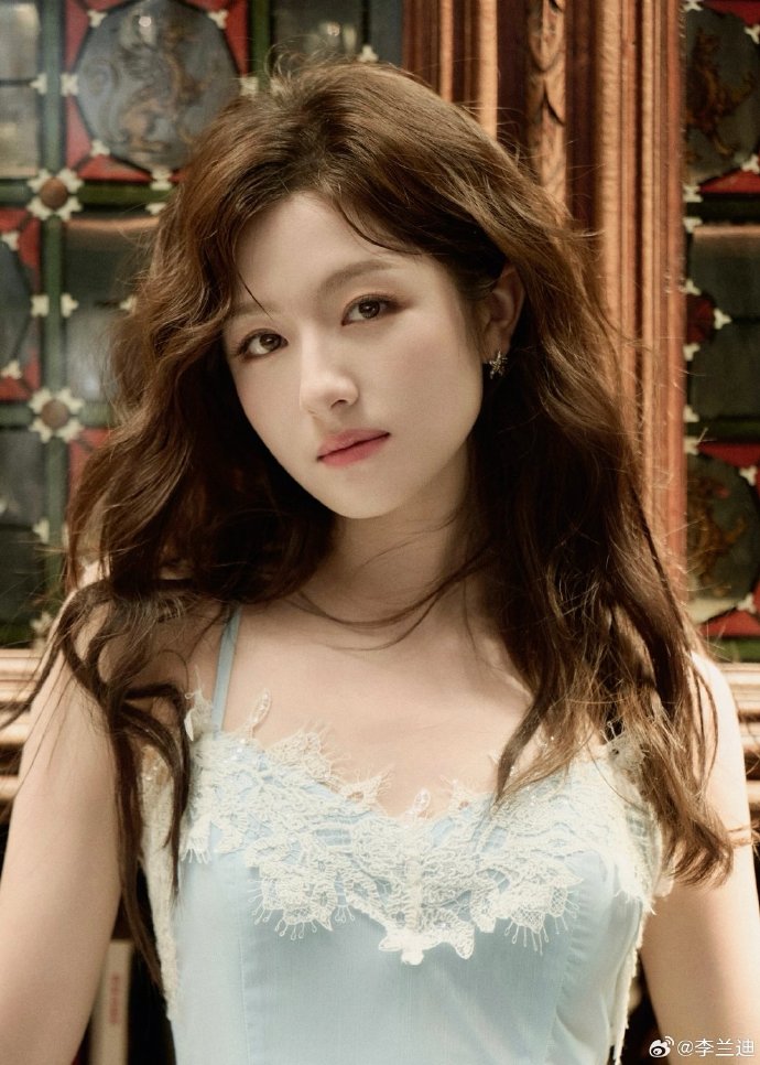 1分钟前___美的集团再次『向港交』所提交上市申请