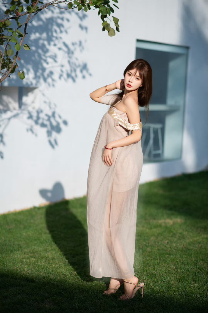 台湾地震时天空闪电不停 民众惊呼“『黑夜』变白天”