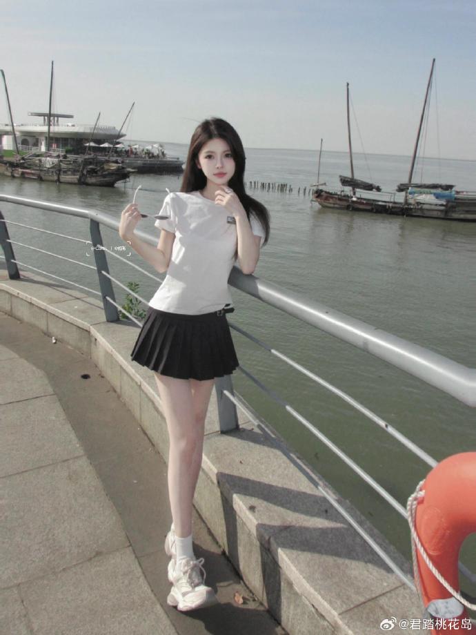 捷强装备：公司董事长兼总【经理因】涉嫌职务犯罪被立案调查和实施留