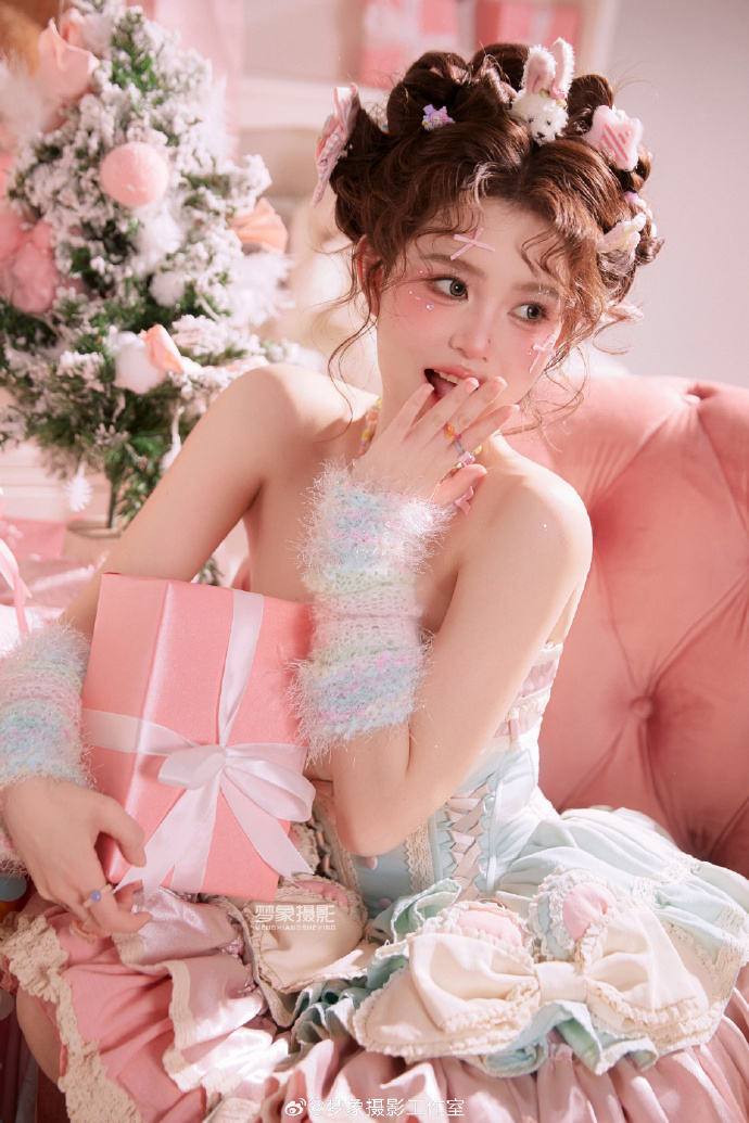 1分钟前上海「市人大」常委会原主任董云虎被提起公诉