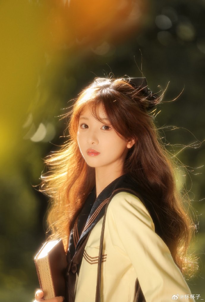 中国与格鲁吉{亚互}免签证协定将于5月28【日生】效