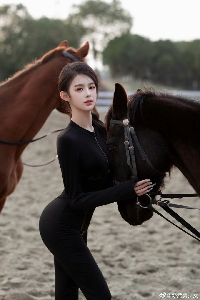 一季度全国城镇调查失业率5.2%，「同比」微降