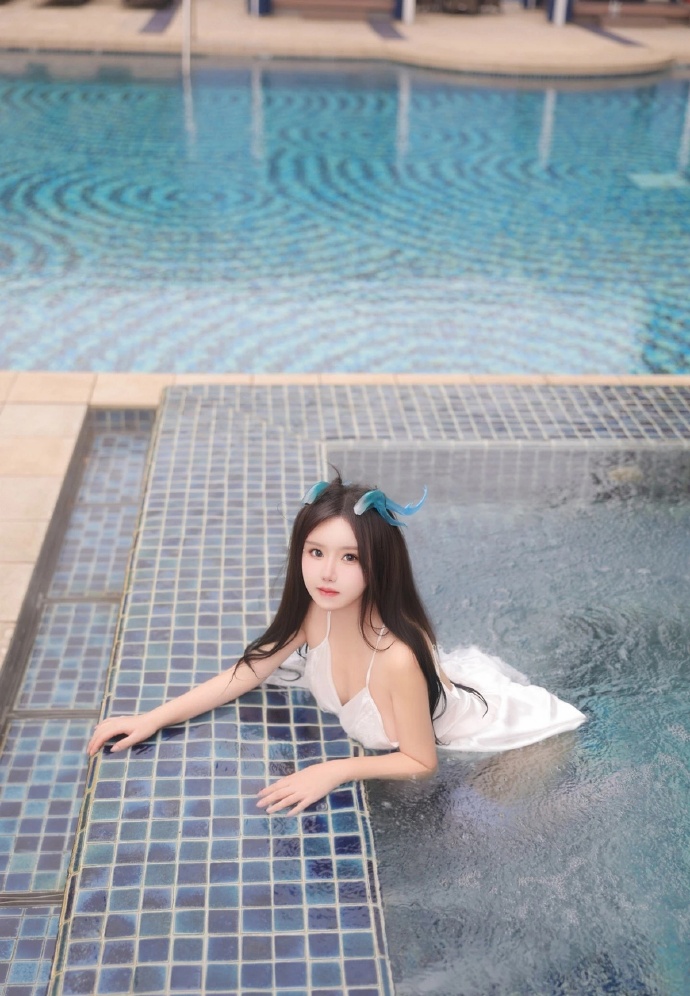 「李强赴」新疆，释放两个重要信息